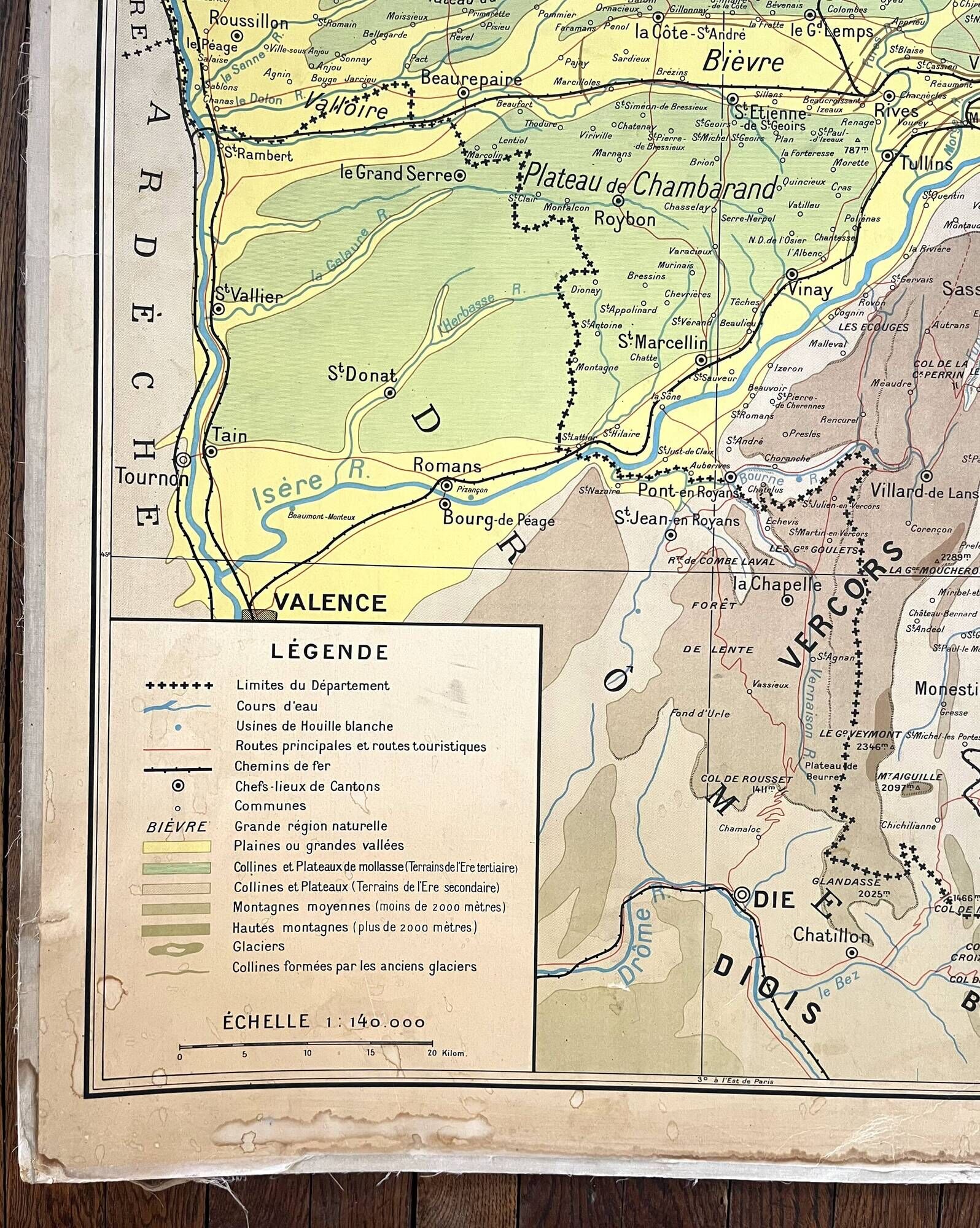 🌍 Old Arthaud map, 1930, Vidal type - France, Isère (Dauphiné)