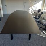 Knoll meeting table l3.85 x d1.35 x h0.70