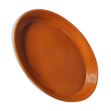 Oval terracotta dish