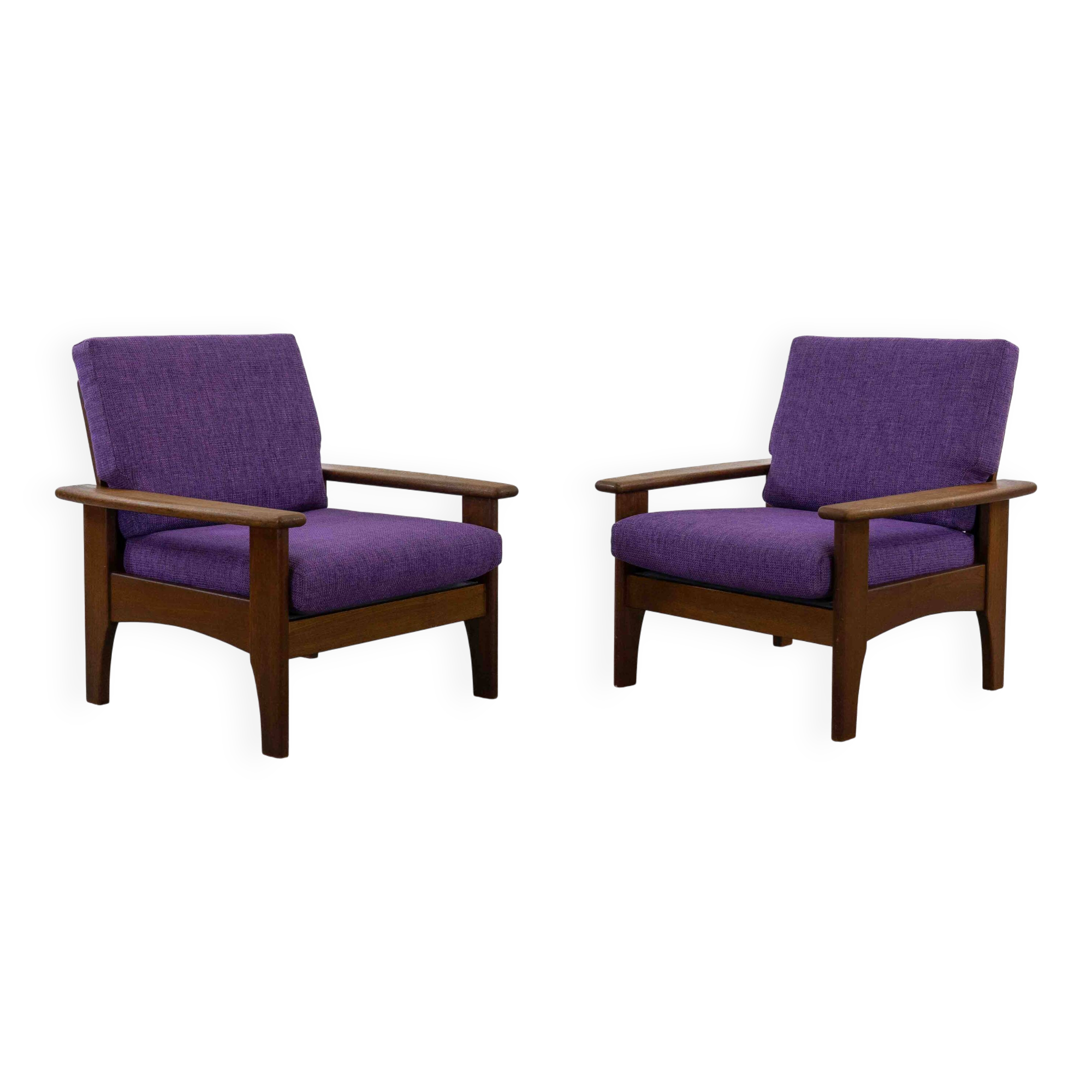 Set of 2 scandinavian easy chairs in teak with purple upholstery