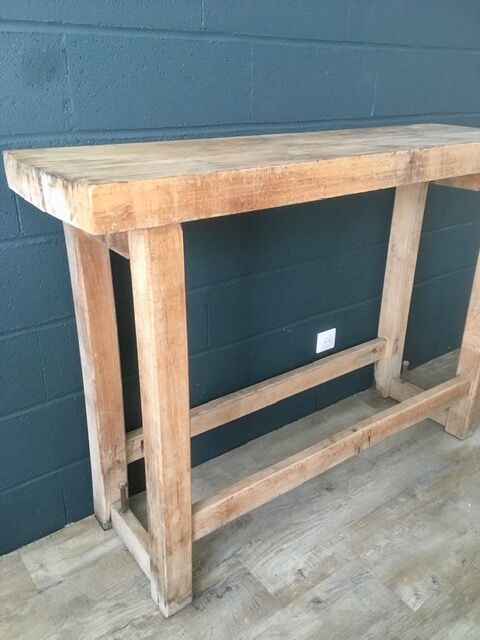 Solid wood carver's workbench