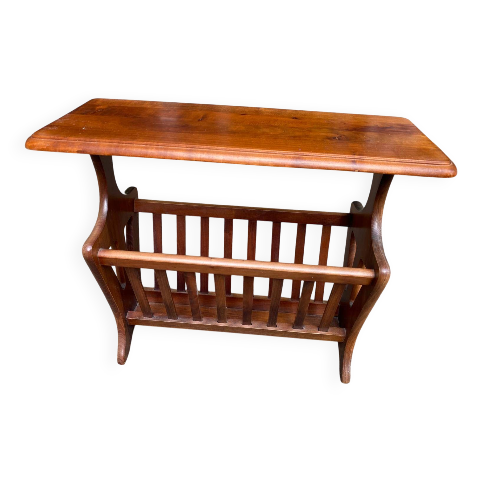Table d'appoint porte-revues vintage en bois — Bout de canapé
