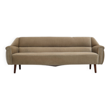 1960s, Danish design by Kurt Østervig for Rolschau Møbler, 3 seater sofa, model 57, original.