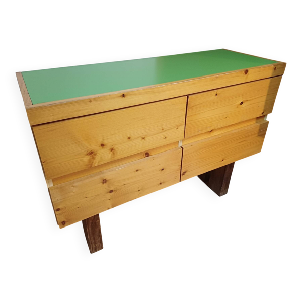 Commode suspendue Charlotte Perriand