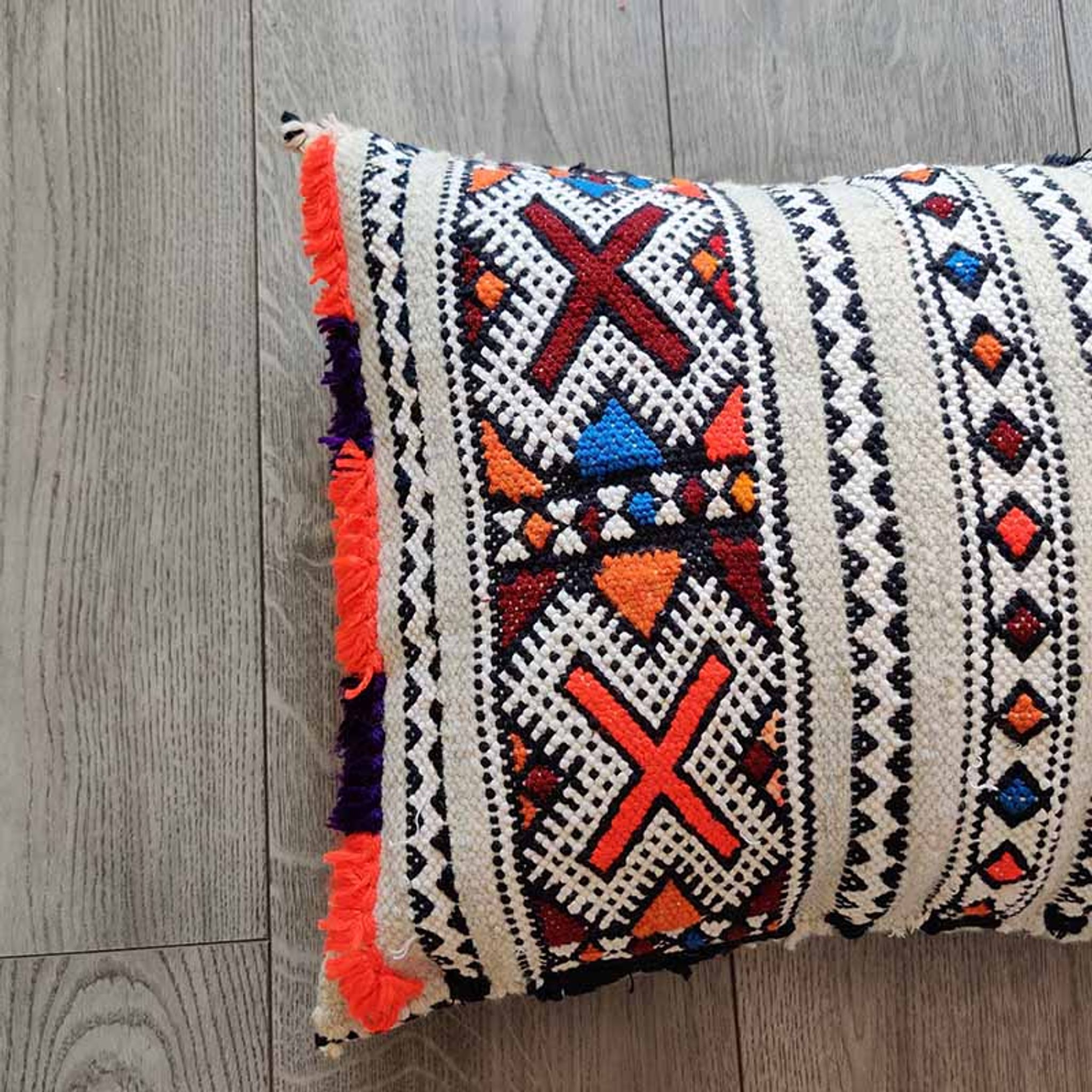 Vintage Kilim Vintage Moroccan cousin handmade 35 x 45 cm