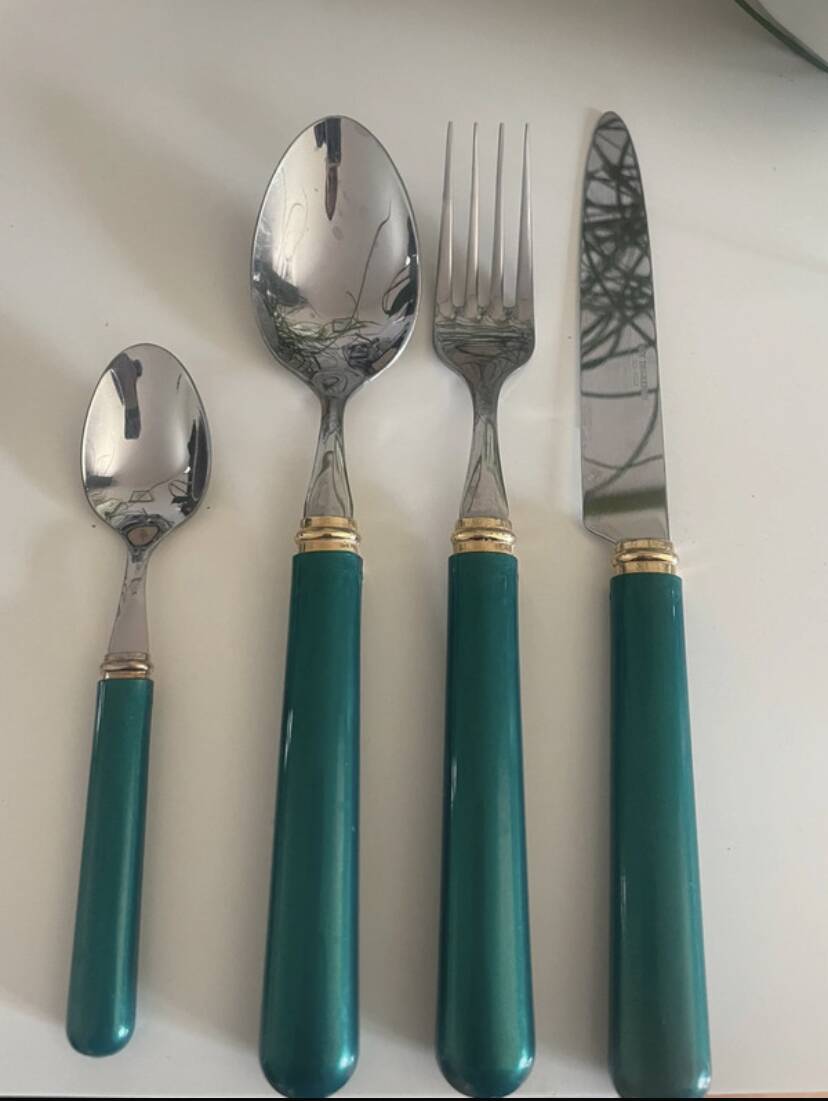 Guy Degrenne cutlery set