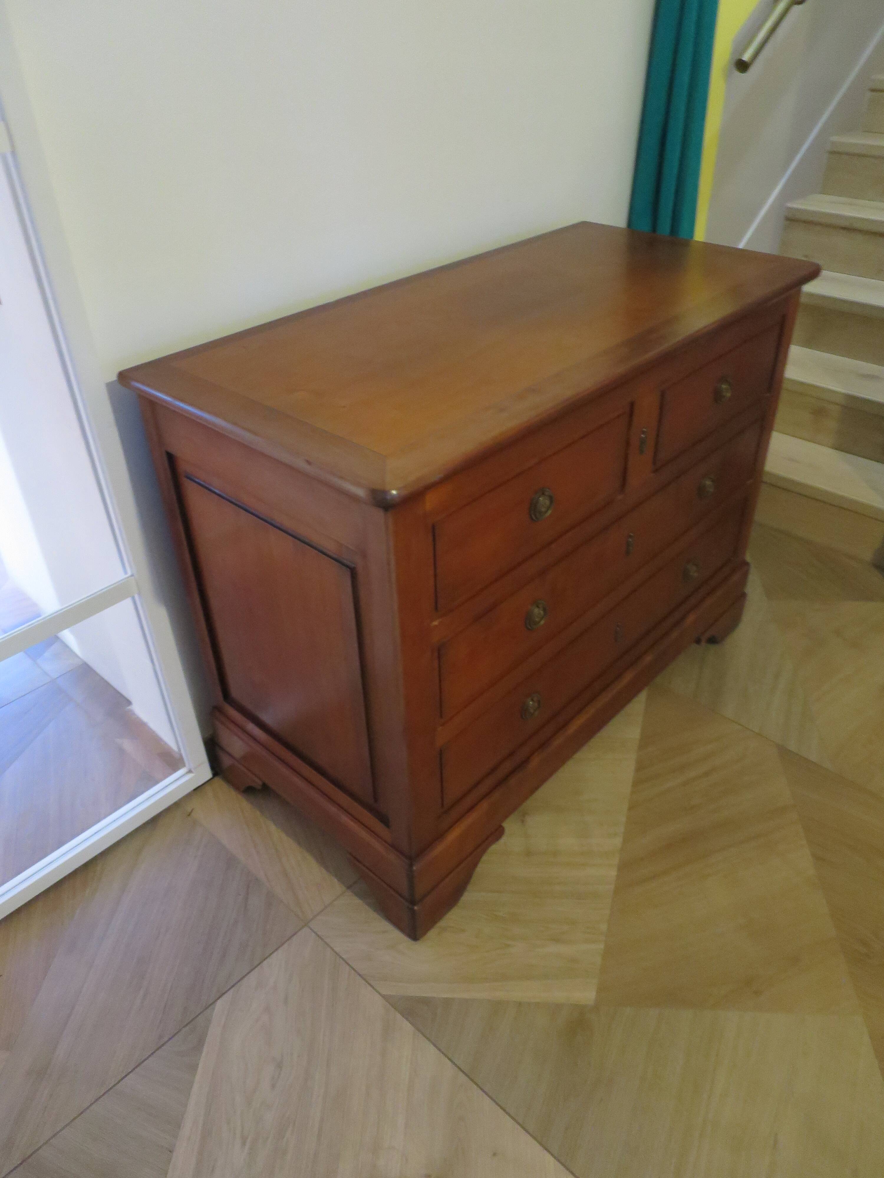 Antique - chest of drawers - 4 drawers - solid wood - cherry