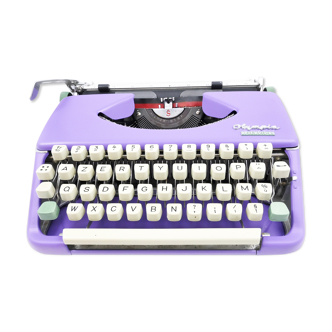 Machine à écrire olympia deluxe 66 lila révisée avec ruban neuf