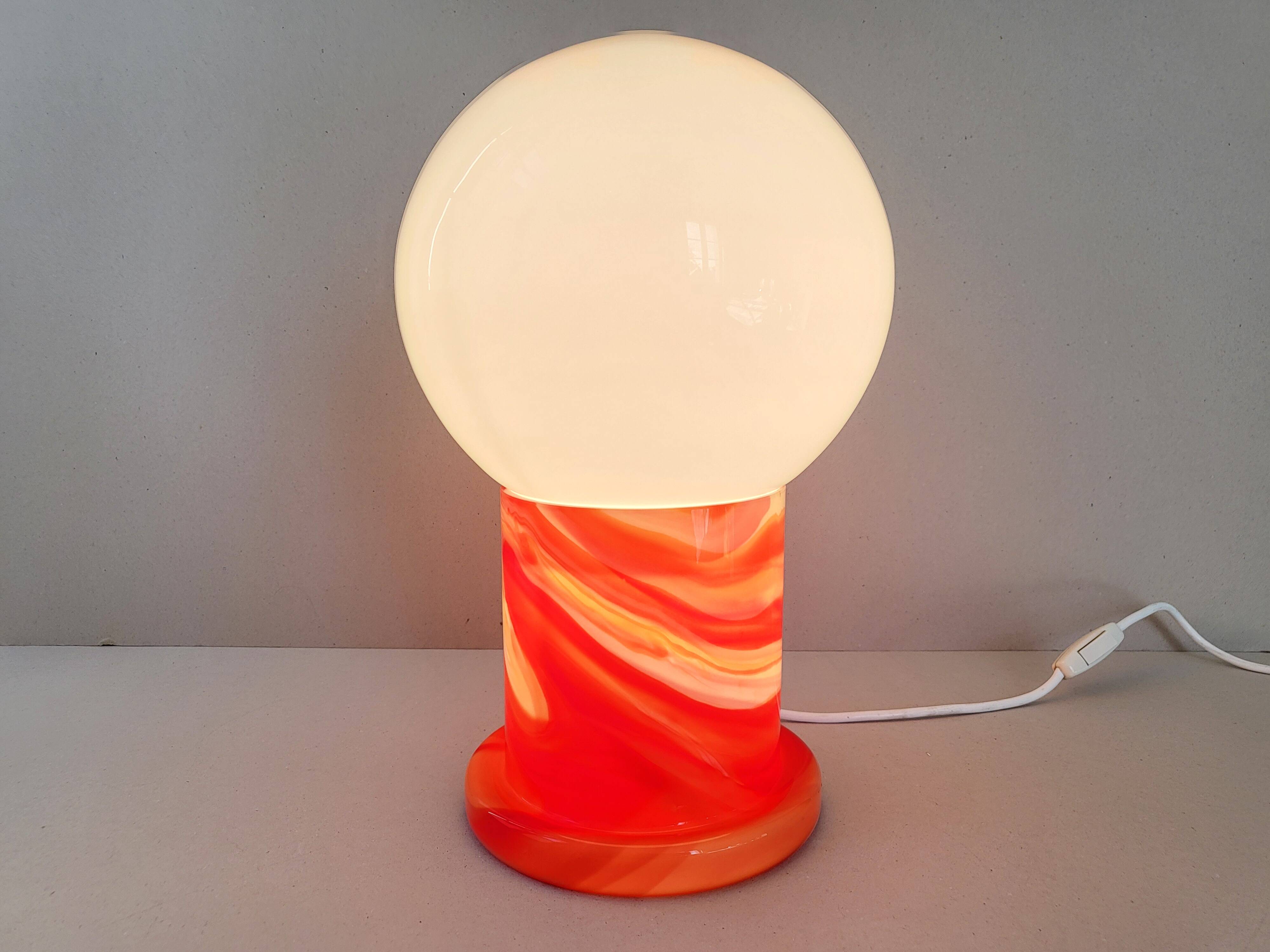 Lampe de table en verre de Murano 1960