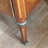 Louis XVI style chest of drawers, spinning top legs - transition style marquetry