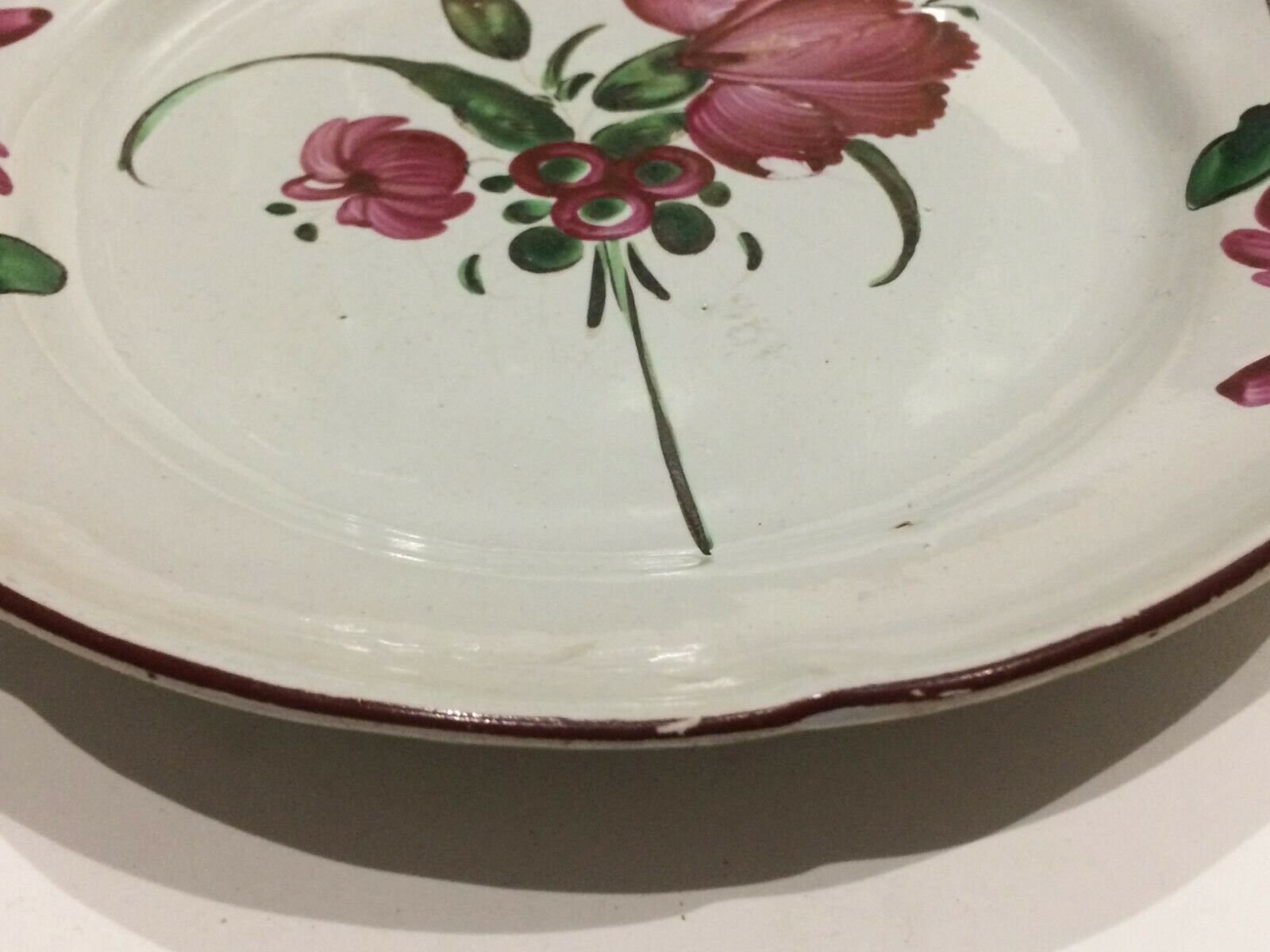 Eastern earthenware plate the Islettes flower bouquet decoration