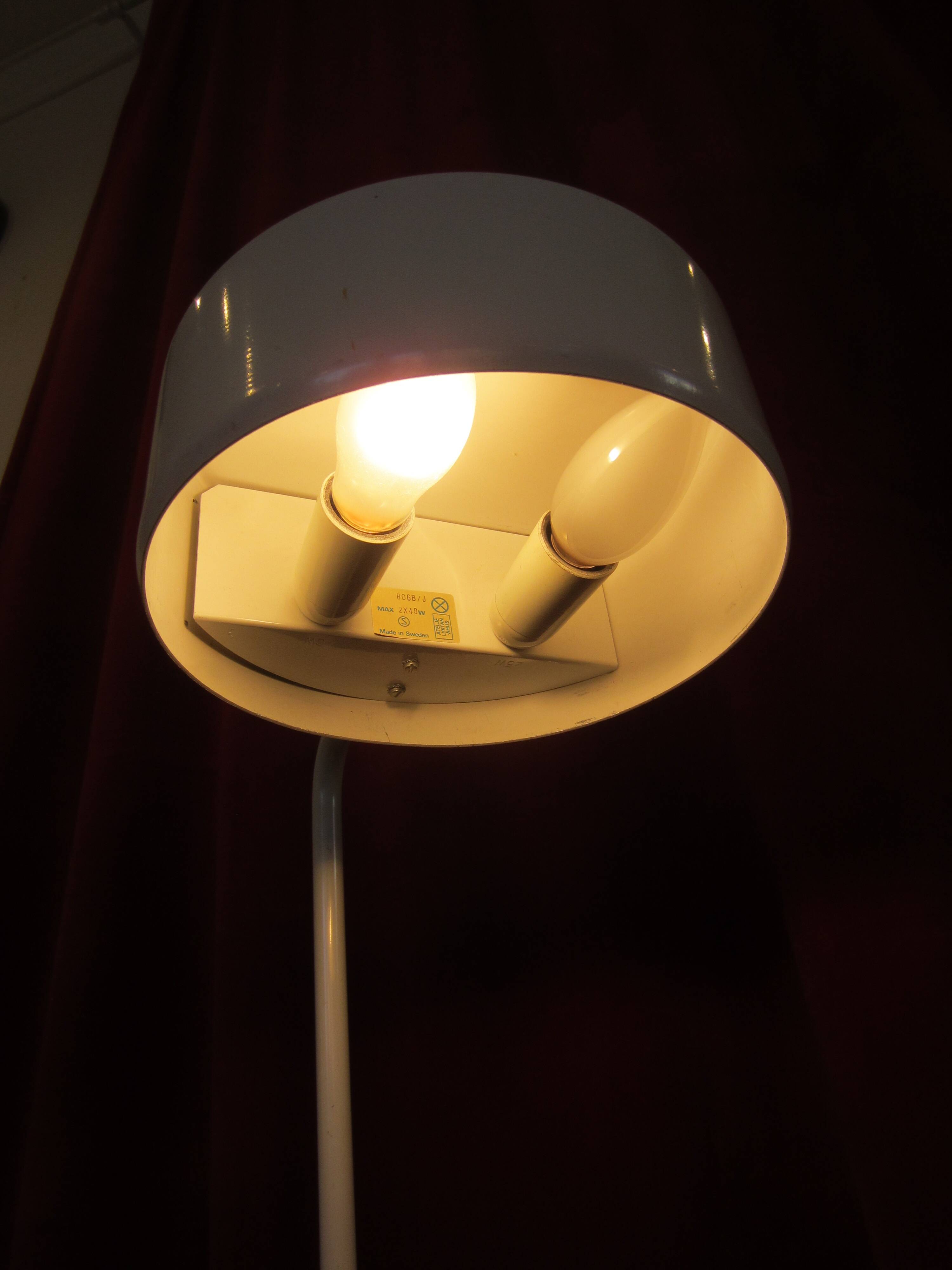 Scandinavian Simris desk lamp by Anders Pehrson for Ateljé Lyktan