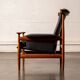 Fauteuil fini juhl et son ottoman