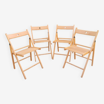 Set of 4 “vintage” folding chairs