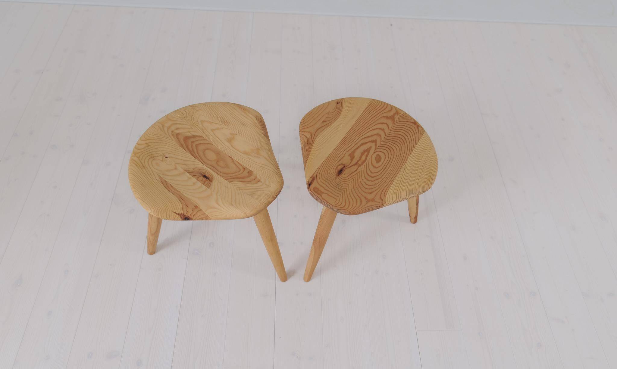 Pair of sculptural mid-century stools in pine by Norsk Husflid 1960s Norway