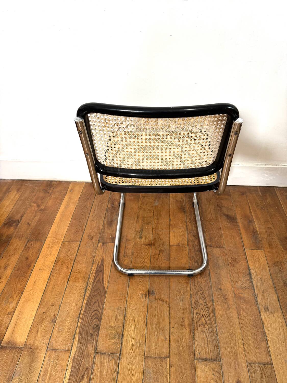 Marcel Breuer Cesca b32 chair made in Italy