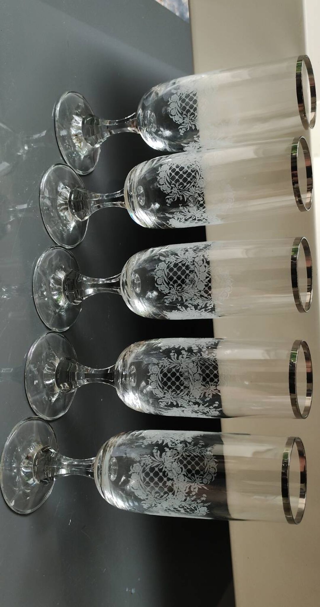 Set of 5 Champagne Flutes. Crystal glass. Empire style. Floral motifs.