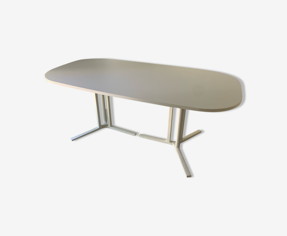 Table blanche Herman Miller