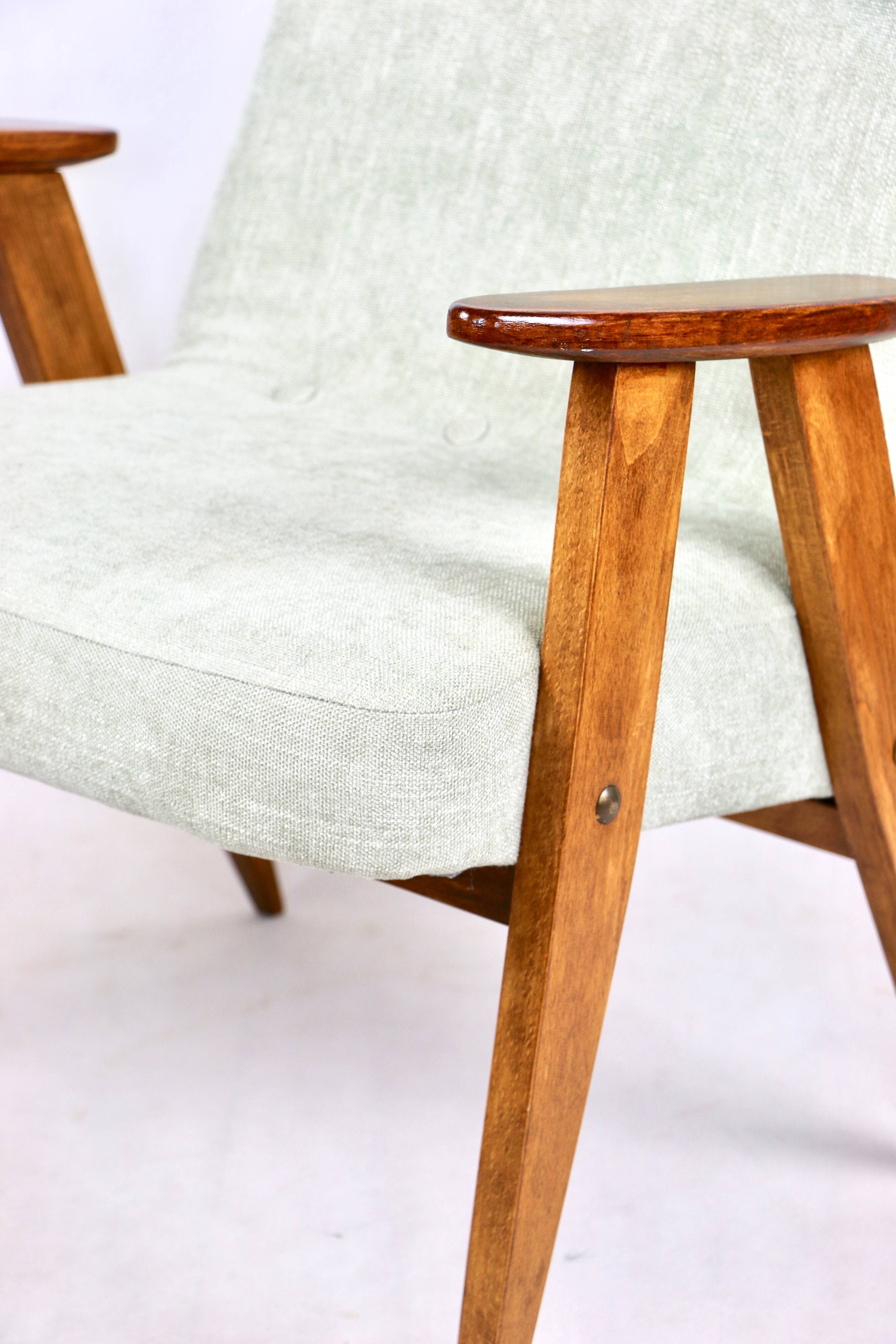 Fauteuil vintage Chierowski 366, années 1970, vert clair