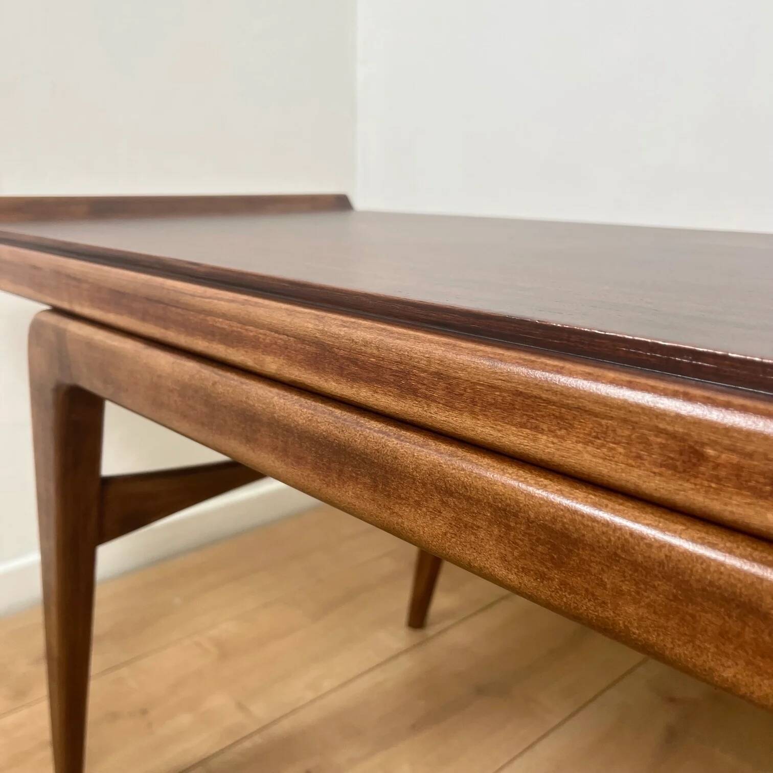 Table basse danoise en teck, 1960-70