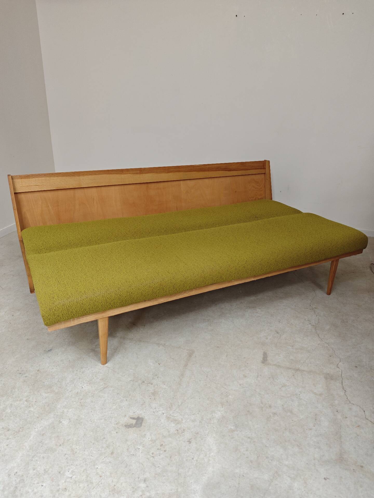 Folding daybed green Interier Praha Ex Czechoslovakia