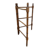 Towel holder
