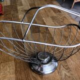 Silver metal bottle holder