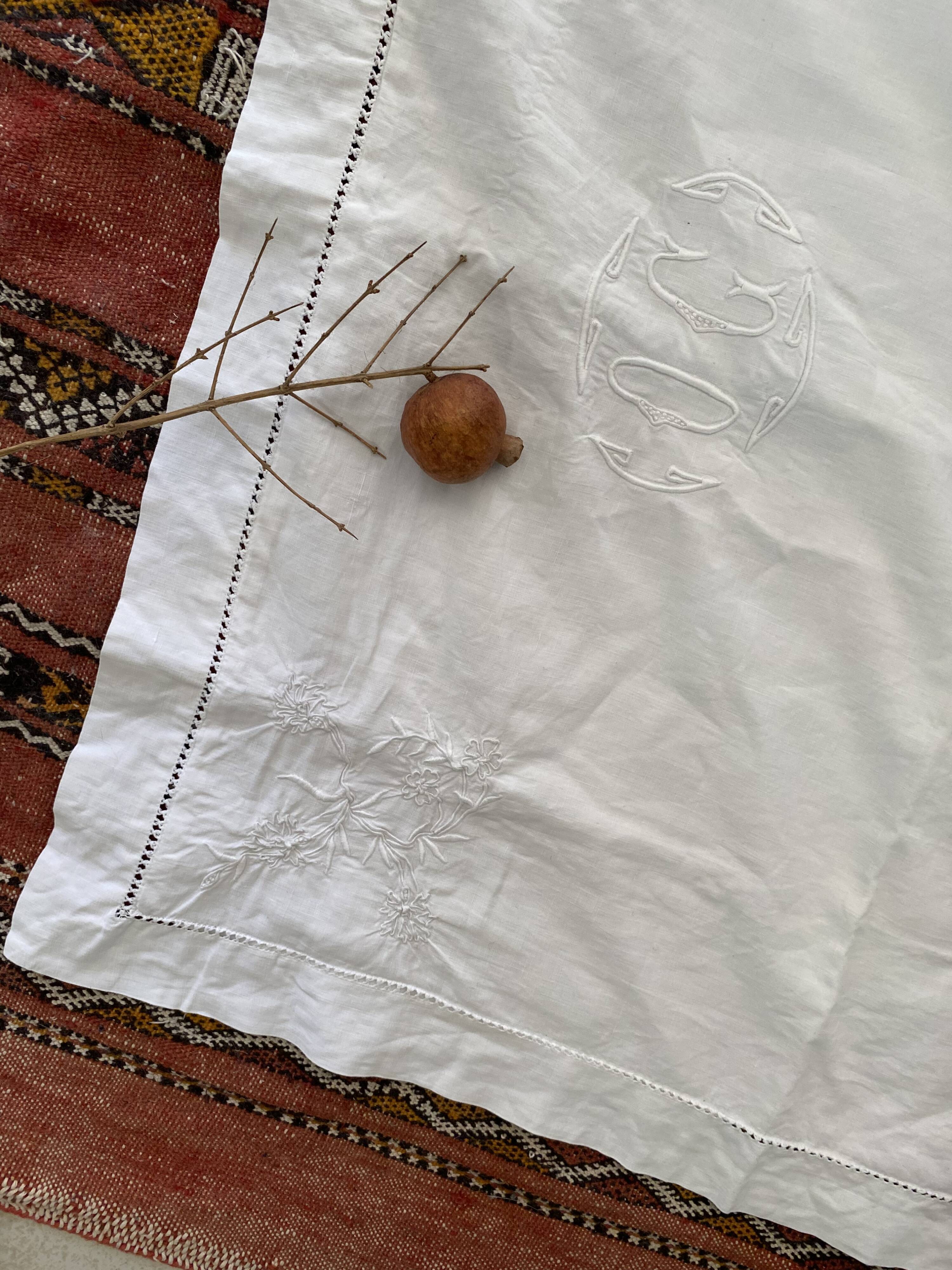 Pillowcase embroidered monogram OC