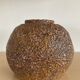 Vase boule brutaliste en céramique années 70