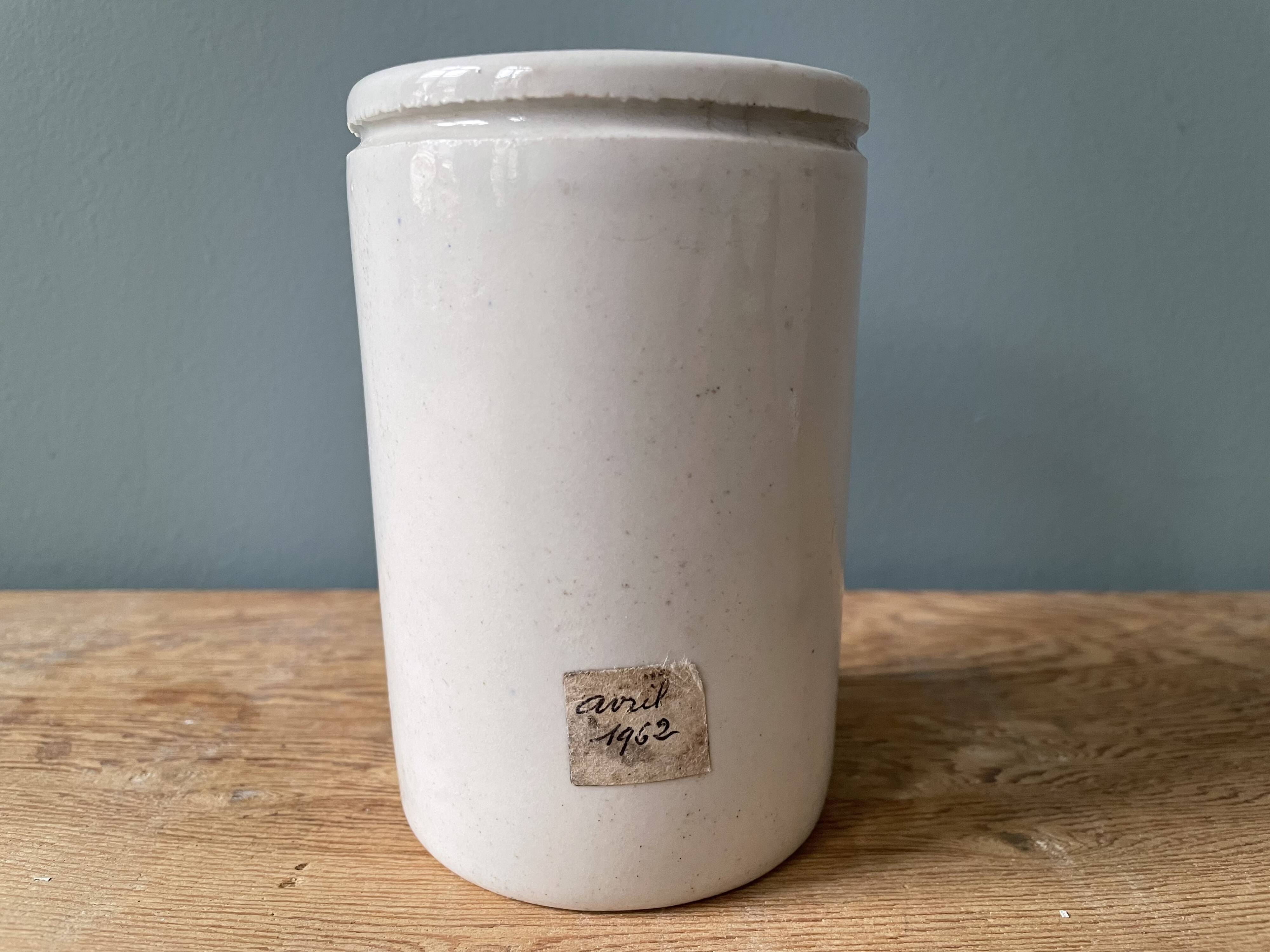 Pot Dundee Marmalade James Keiller & Sons, April 1962