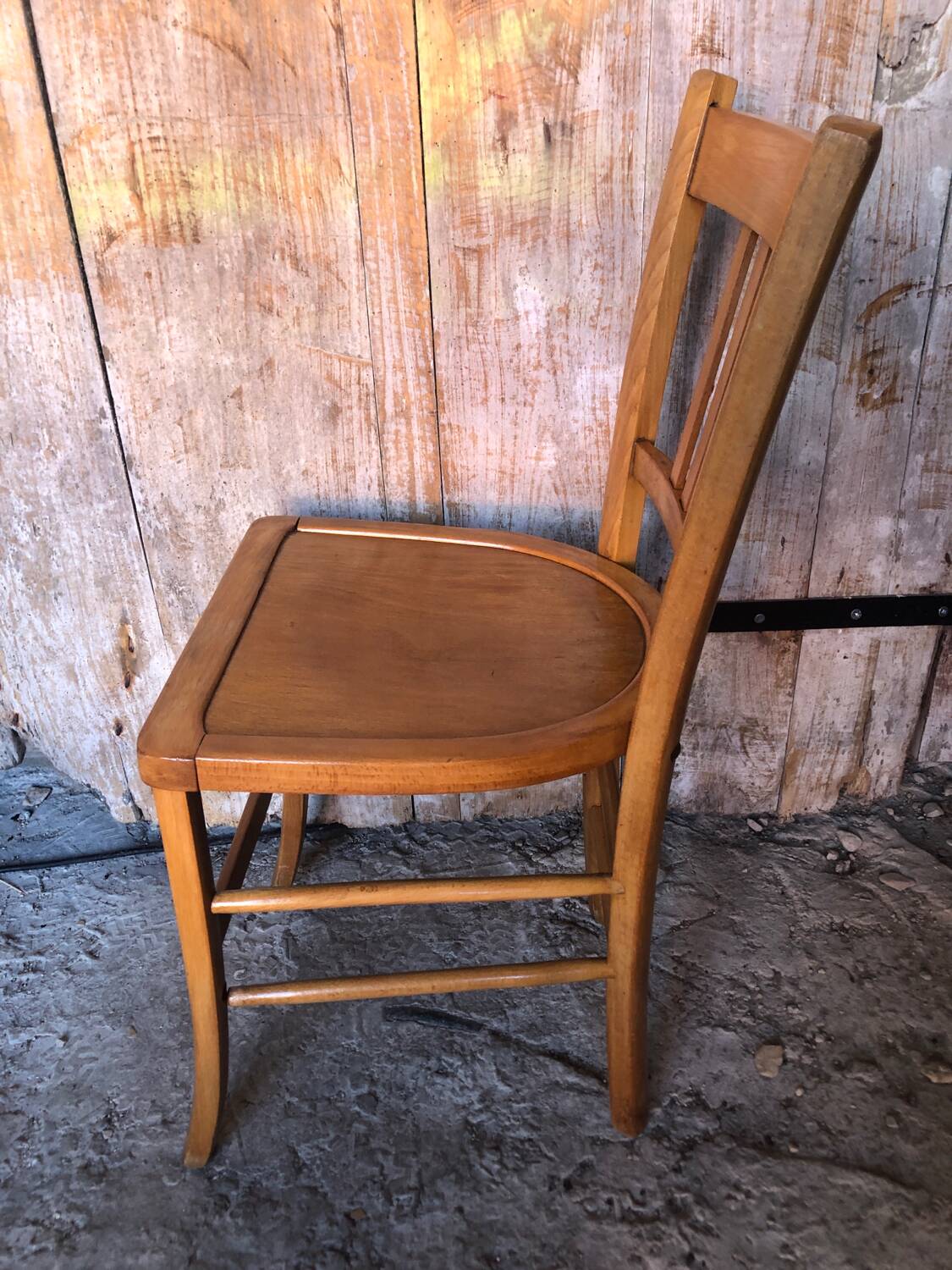 Ancienne chaise bistrot style luterma bois clair vintage #a567