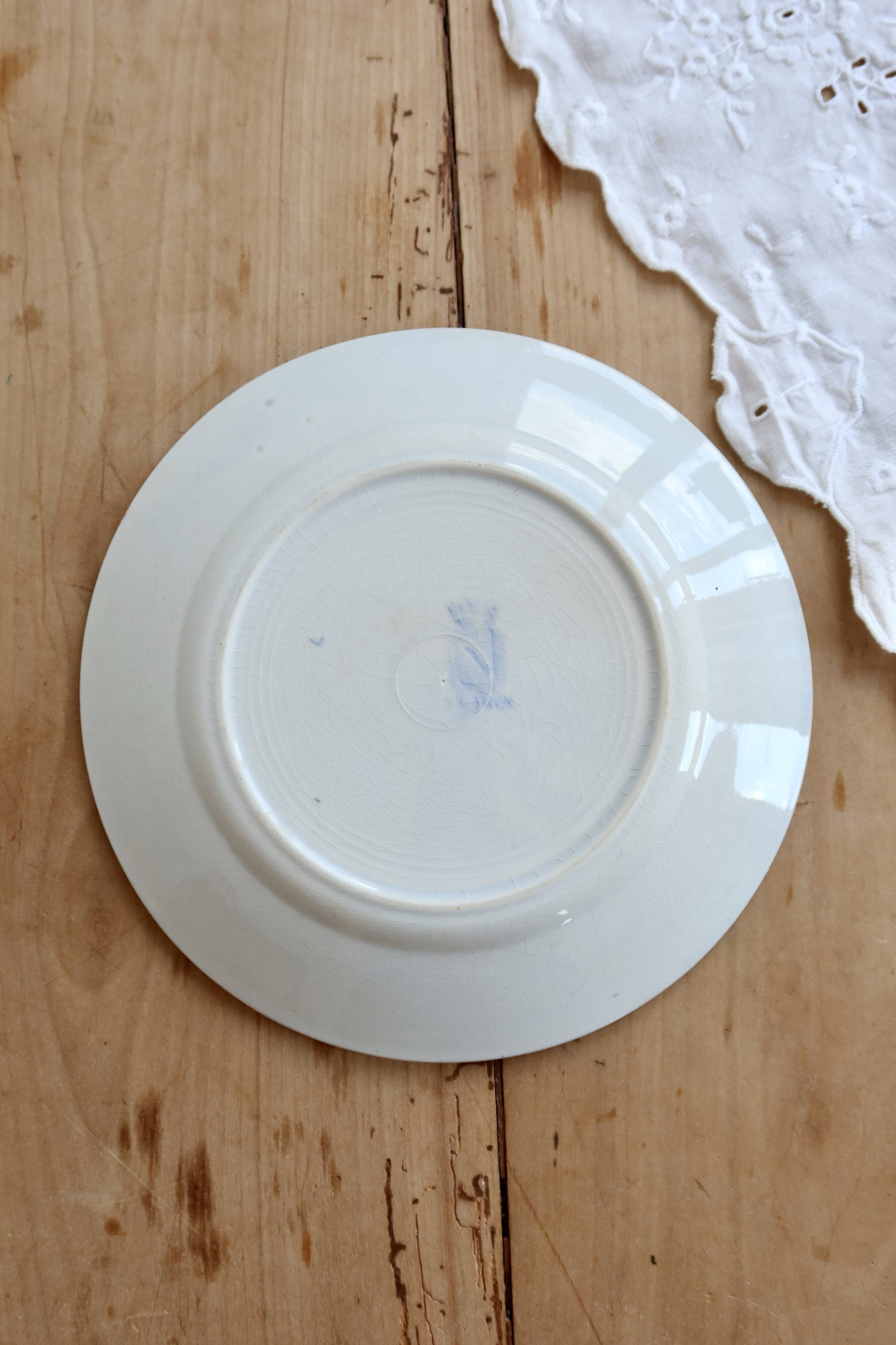 Antique dessert plate, ironstone, Saint-Amand – Trianon model