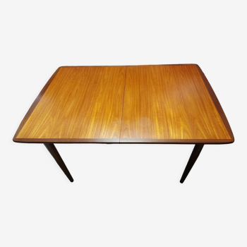 Dining table, Scandinavian style, Gustave Bahus