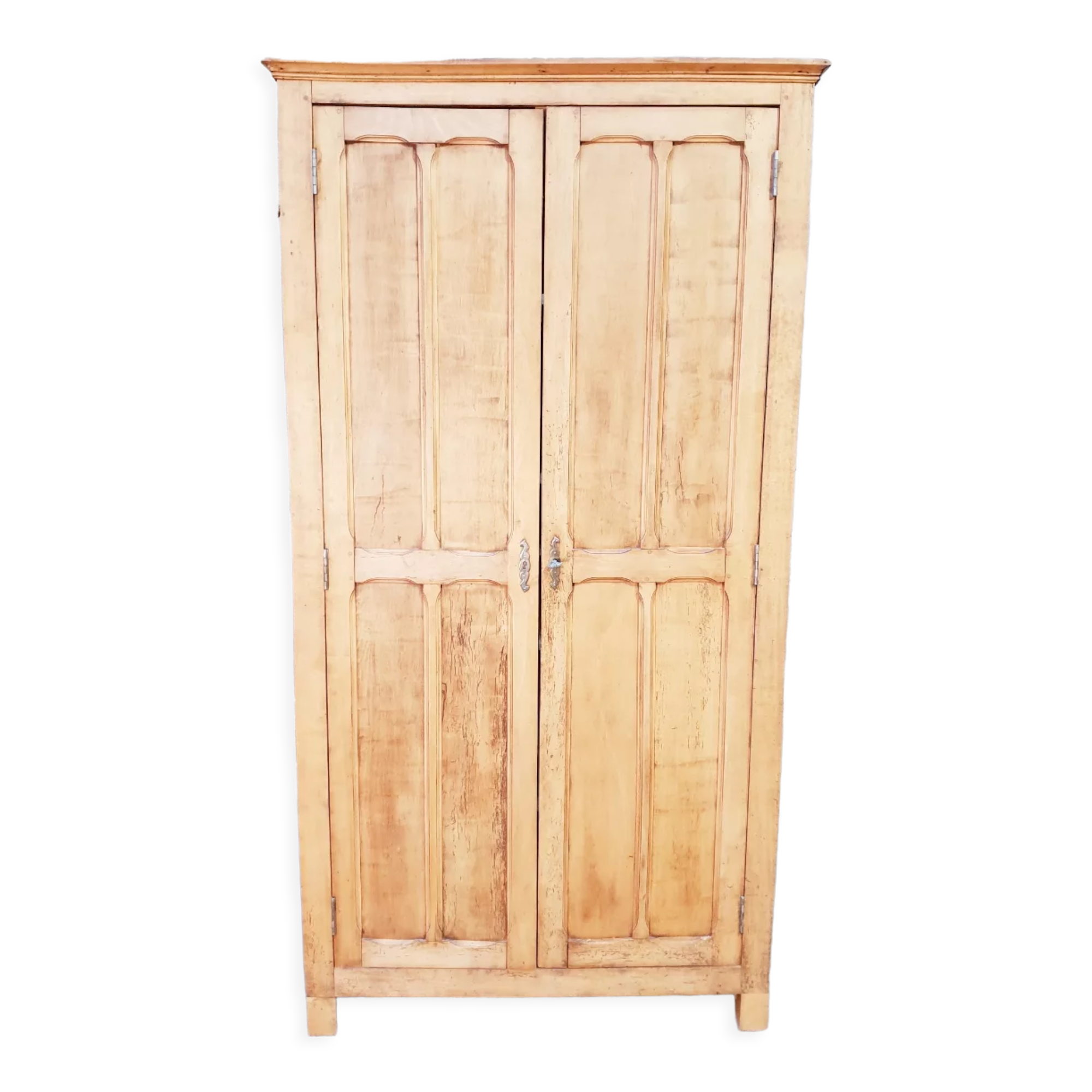 Vintage Parisian wardrobe