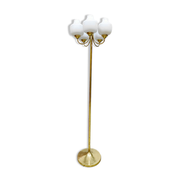 Lampadaire italien vintage en laiton verre opalin