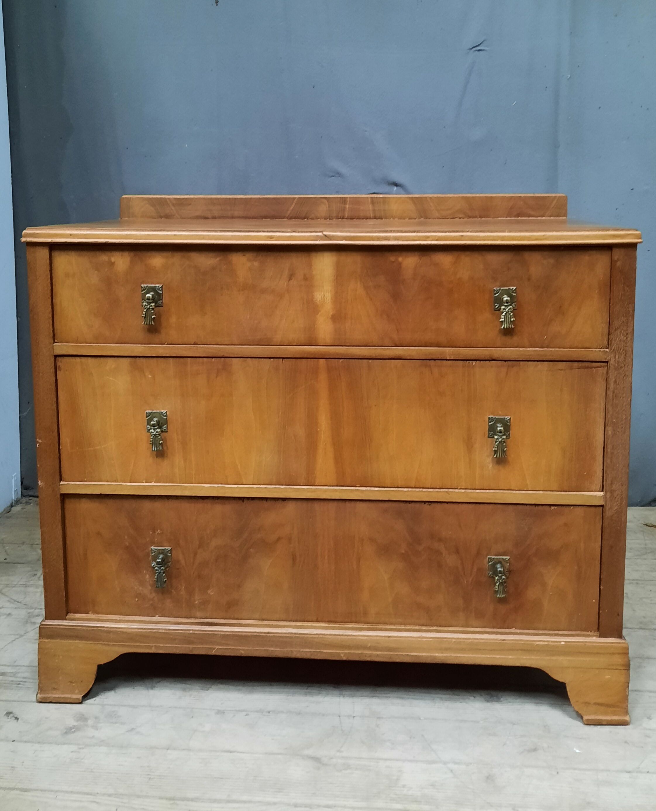 Commode vintage