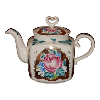 Imperial porcelain teapot Lomonosov decoration with flowers and gold, St. Petersburg