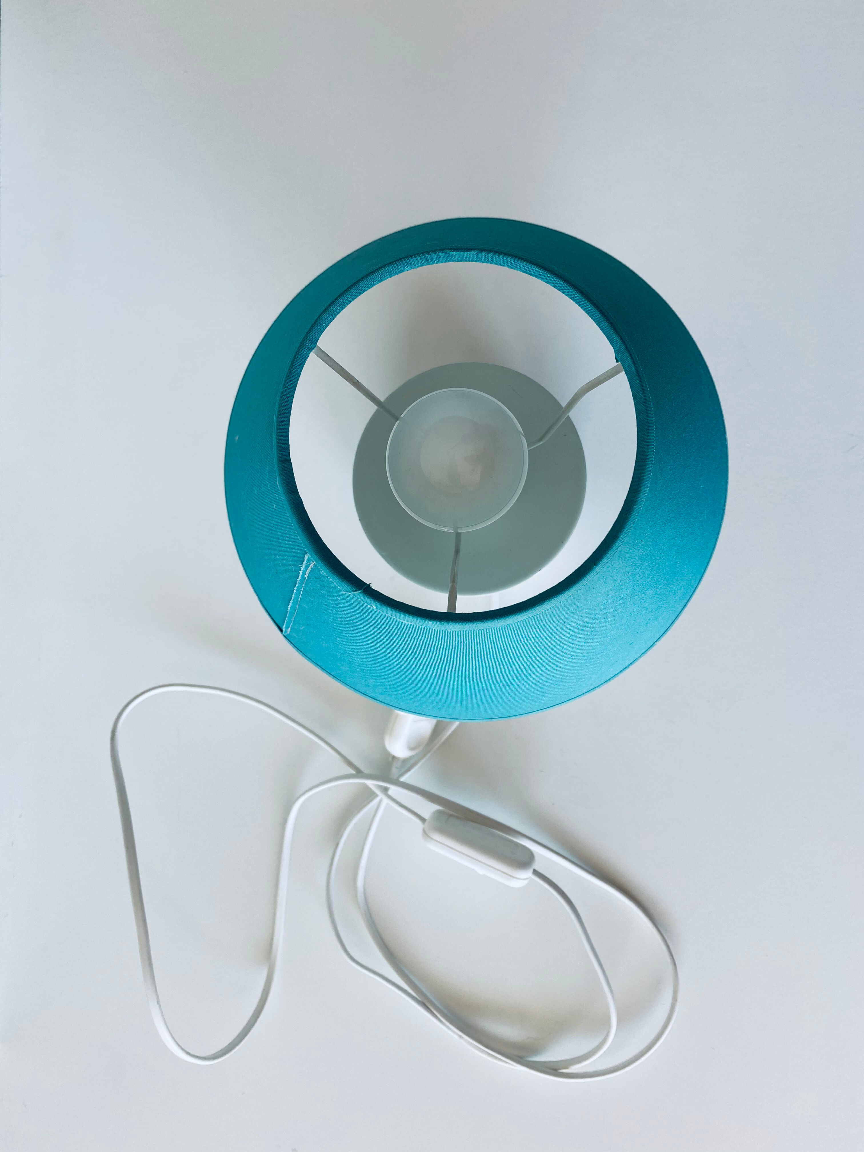 Vintage lamp shape diabolo