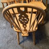 Set of 6 Dutch chairs in solid beech wood.