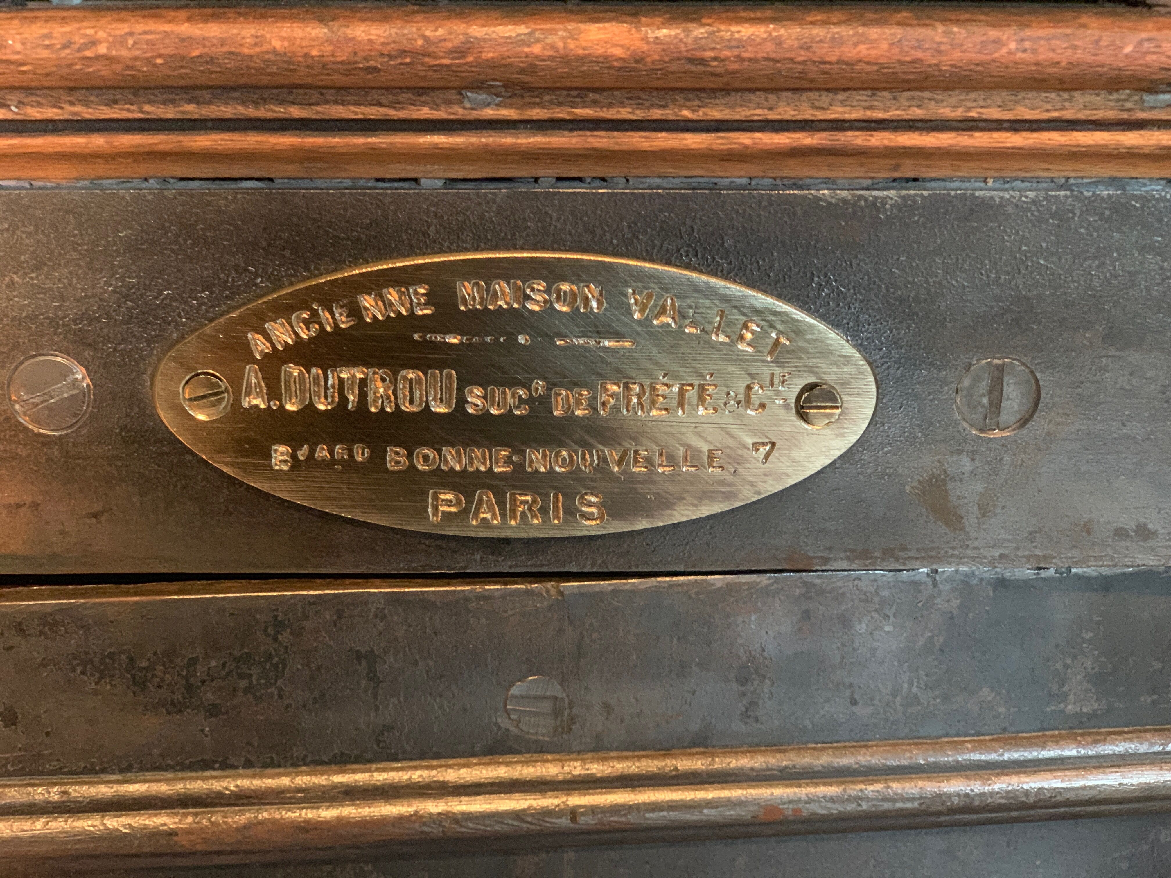Former fort chest Vallet Freté Paris 1900