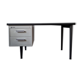 Industrial 7900 series 'Economy' desk by André Cordemeyer for Gispen, 1960's
