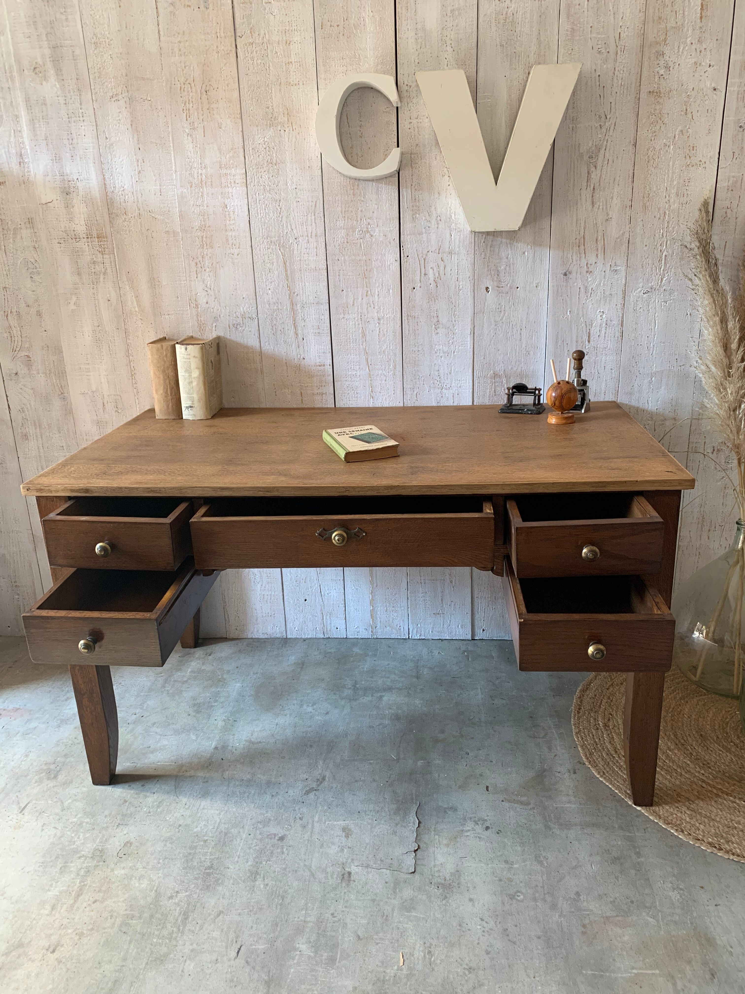 Bureau 129x69cm