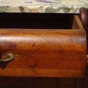 Enfilade Art Déco en noyer et plateau en marbre
