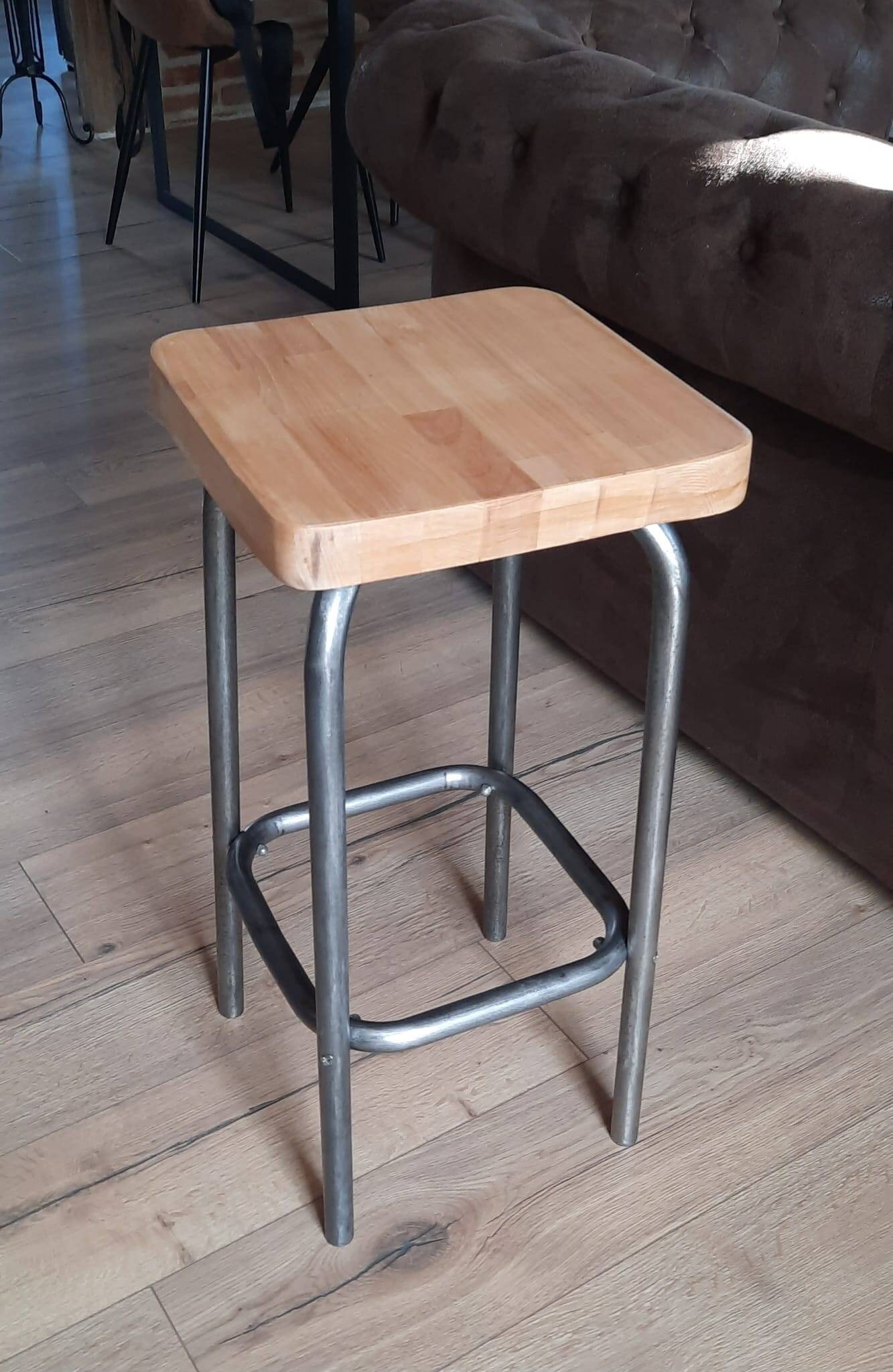 Workshop stool