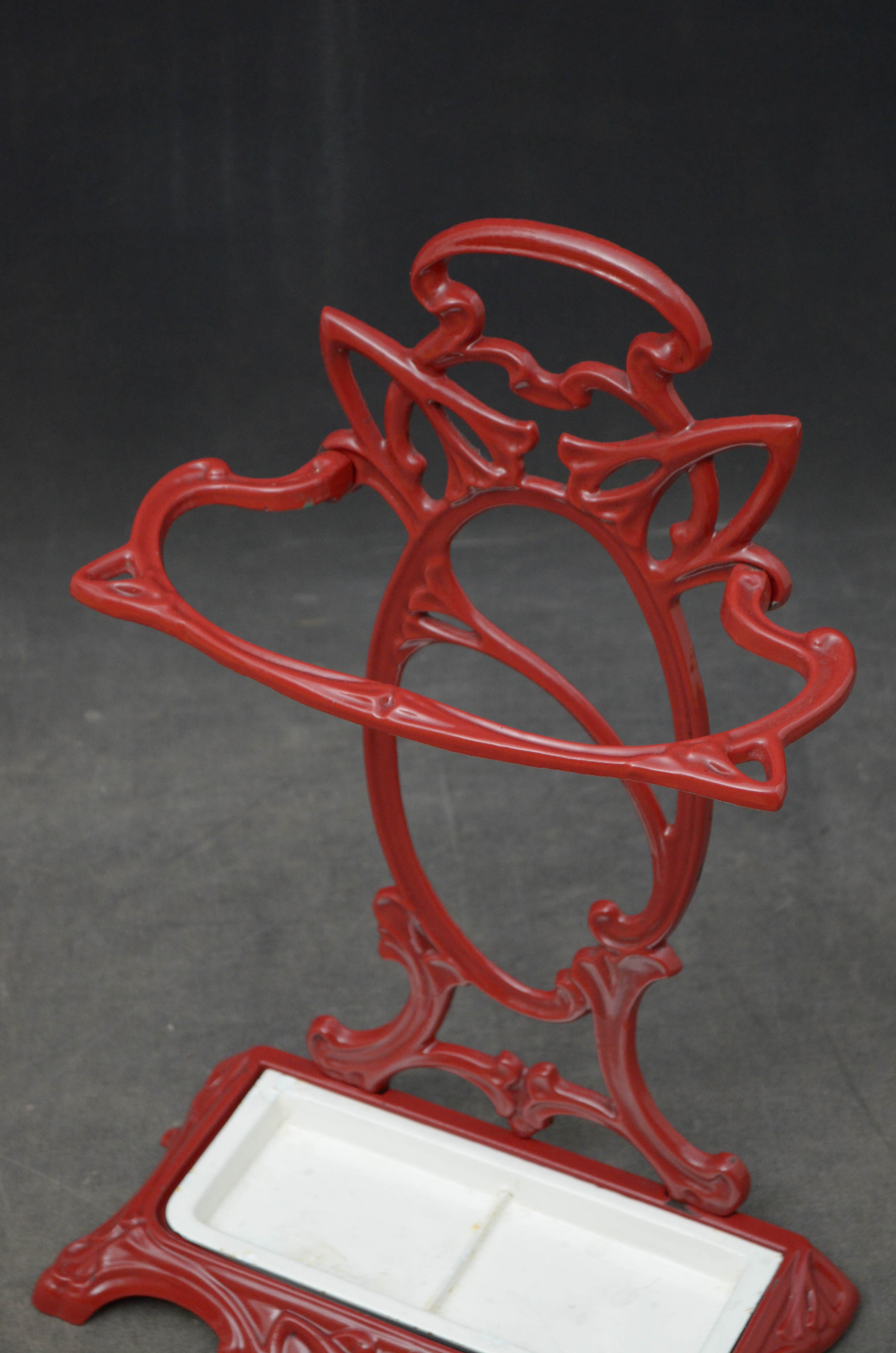 Stylish Art Nouveau Umbrella Stand