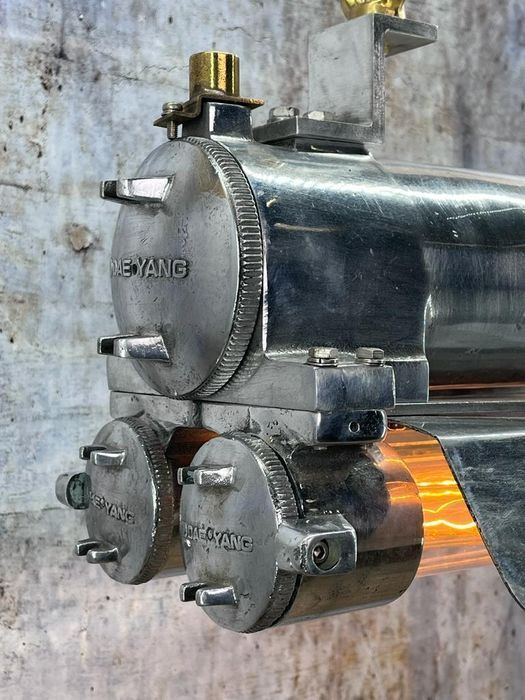 Dae Yang - Suspension