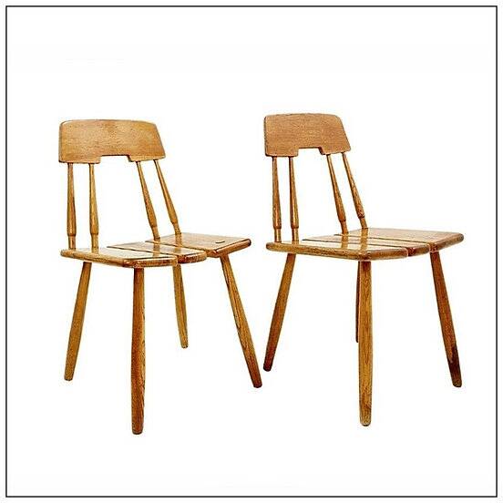 Pair of Carl-Gustav Boulogner chairs Produced by AB Bröderna Wigells stolfabrik - 1950s