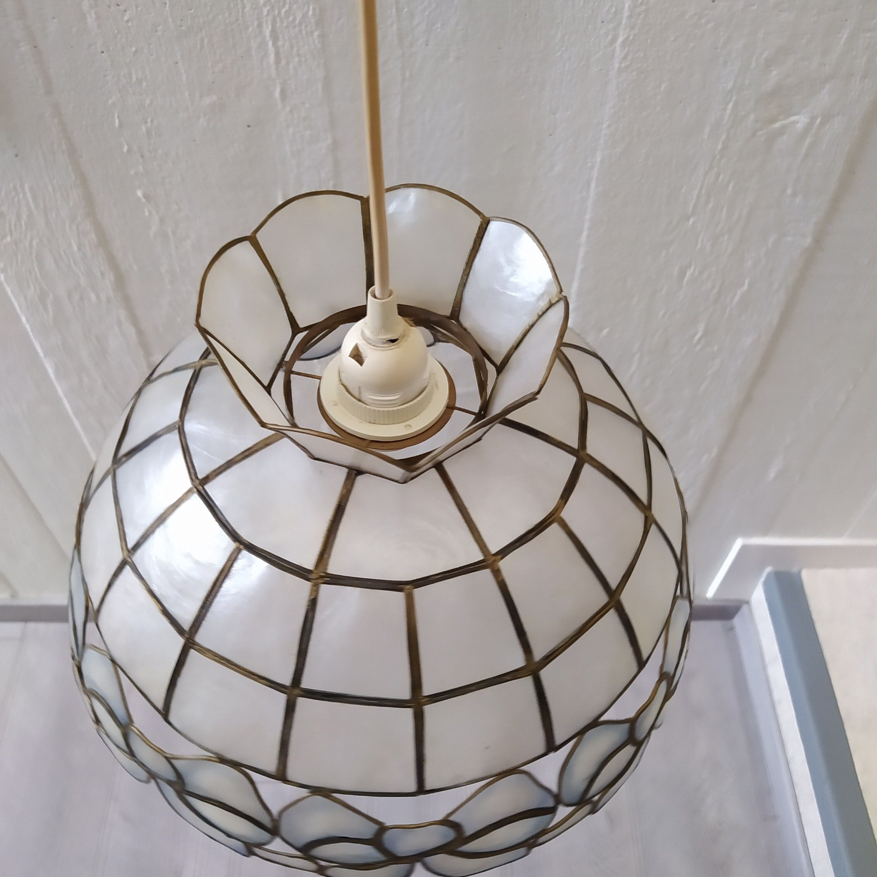 Mother-of-pearl and brass lamp
