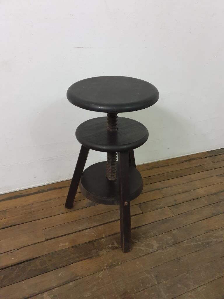 Tabouret d'atelier
