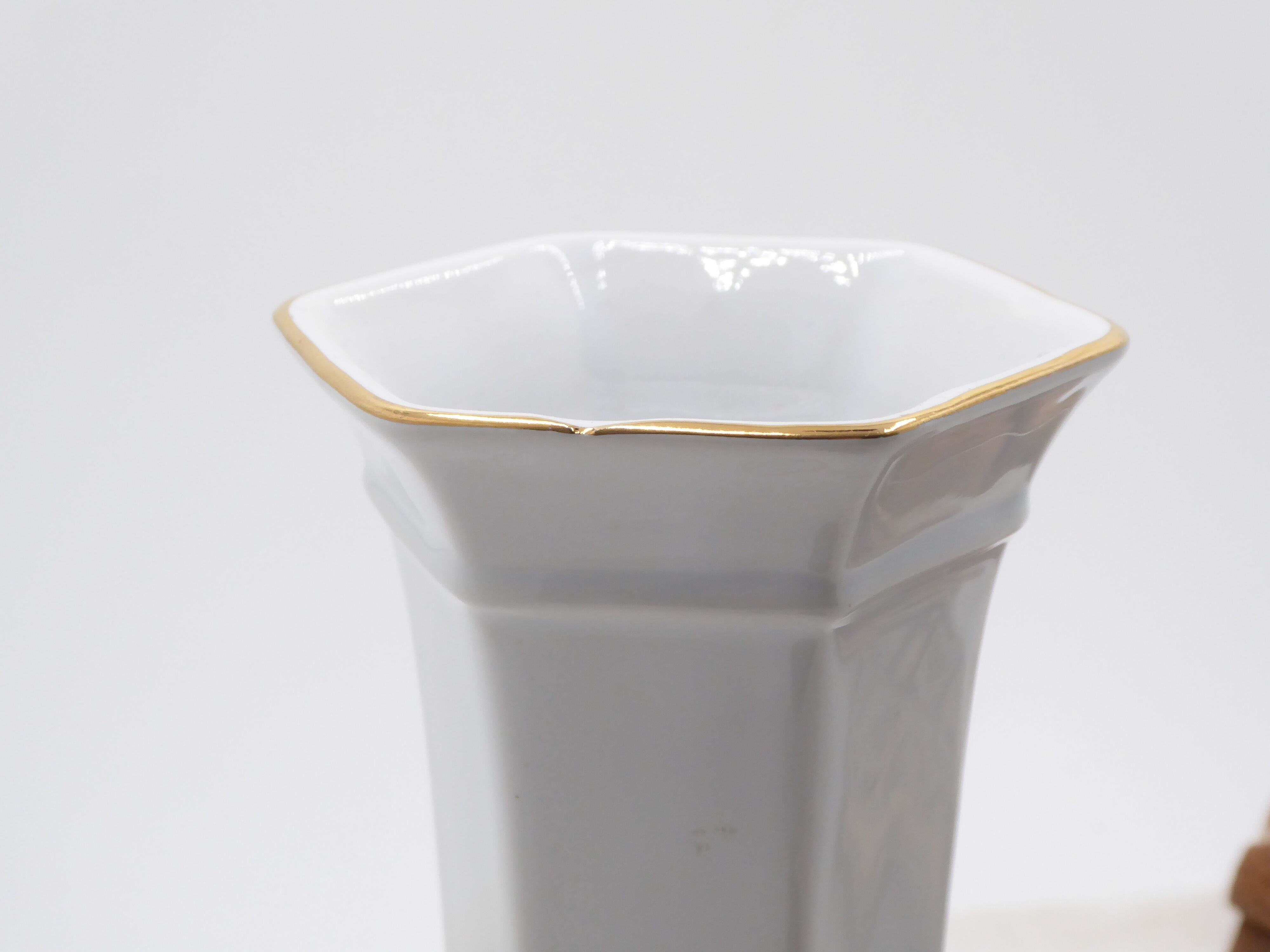 Vase en porcelaine